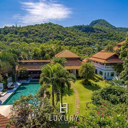 5 Bedroom Bali Style Mansion Wl2 HHQ Exterior photo