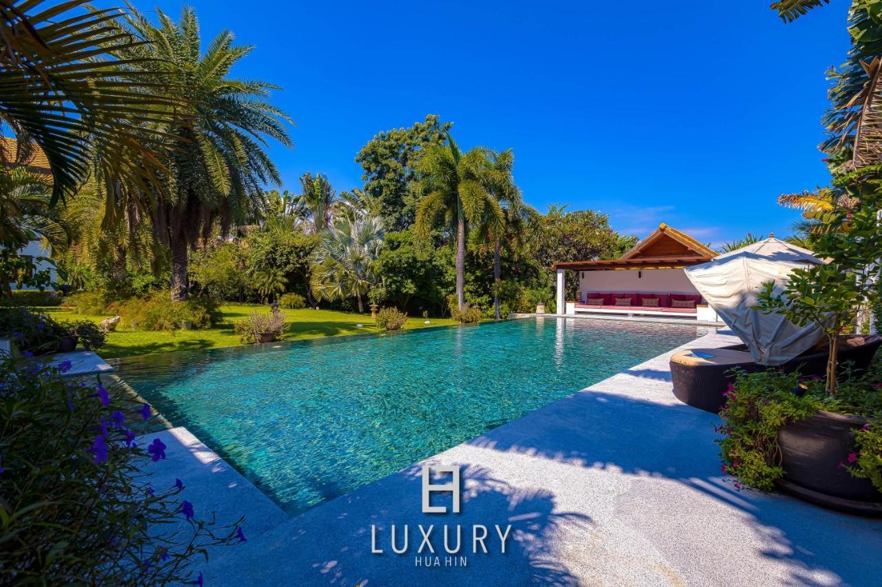 5 Bedroom Bali Style Mansion Wl2 HHQ Exterior photo