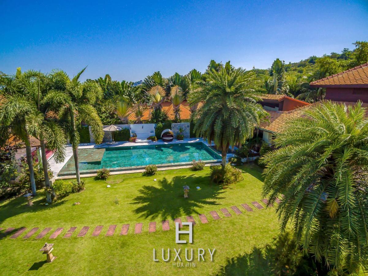 5 Bedroom Bali Style Mansion Wl2 HHQ Exterior photo