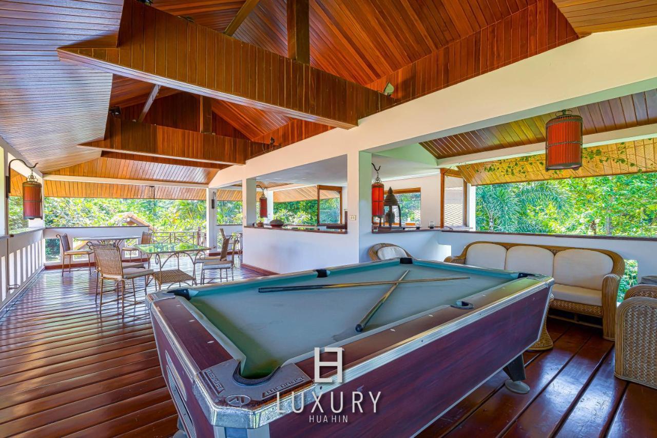 5 Bedroom Bali Style Mansion Wl2 HHQ Exterior photo