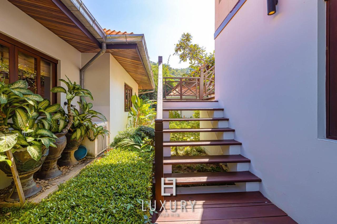 5 Bedroom Bali Style Mansion Wl2 HHQ Exterior photo