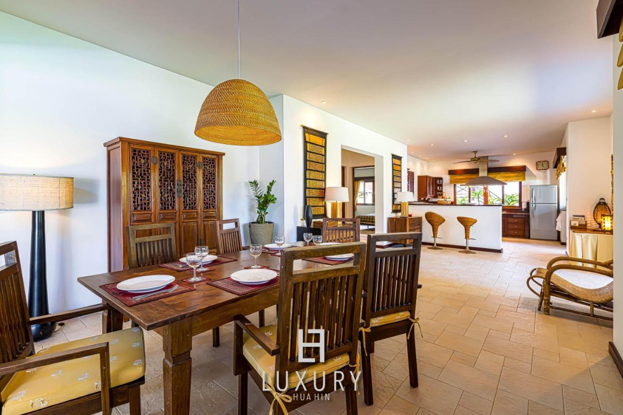 5 Bedroom Bali Style Mansion Wl2 HHQ Exterior photo
