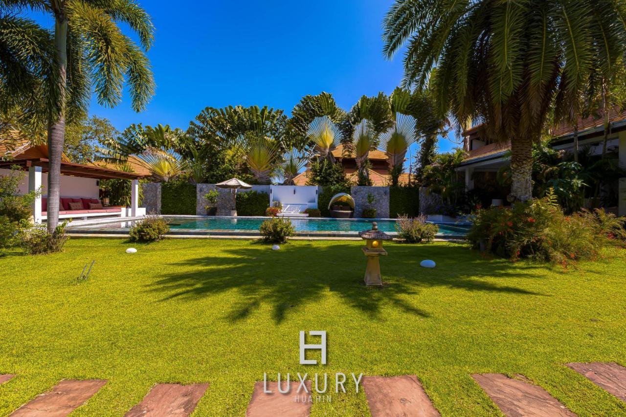 5 Bedroom Bali Style Mansion Wl2 HHQ Exterior photo