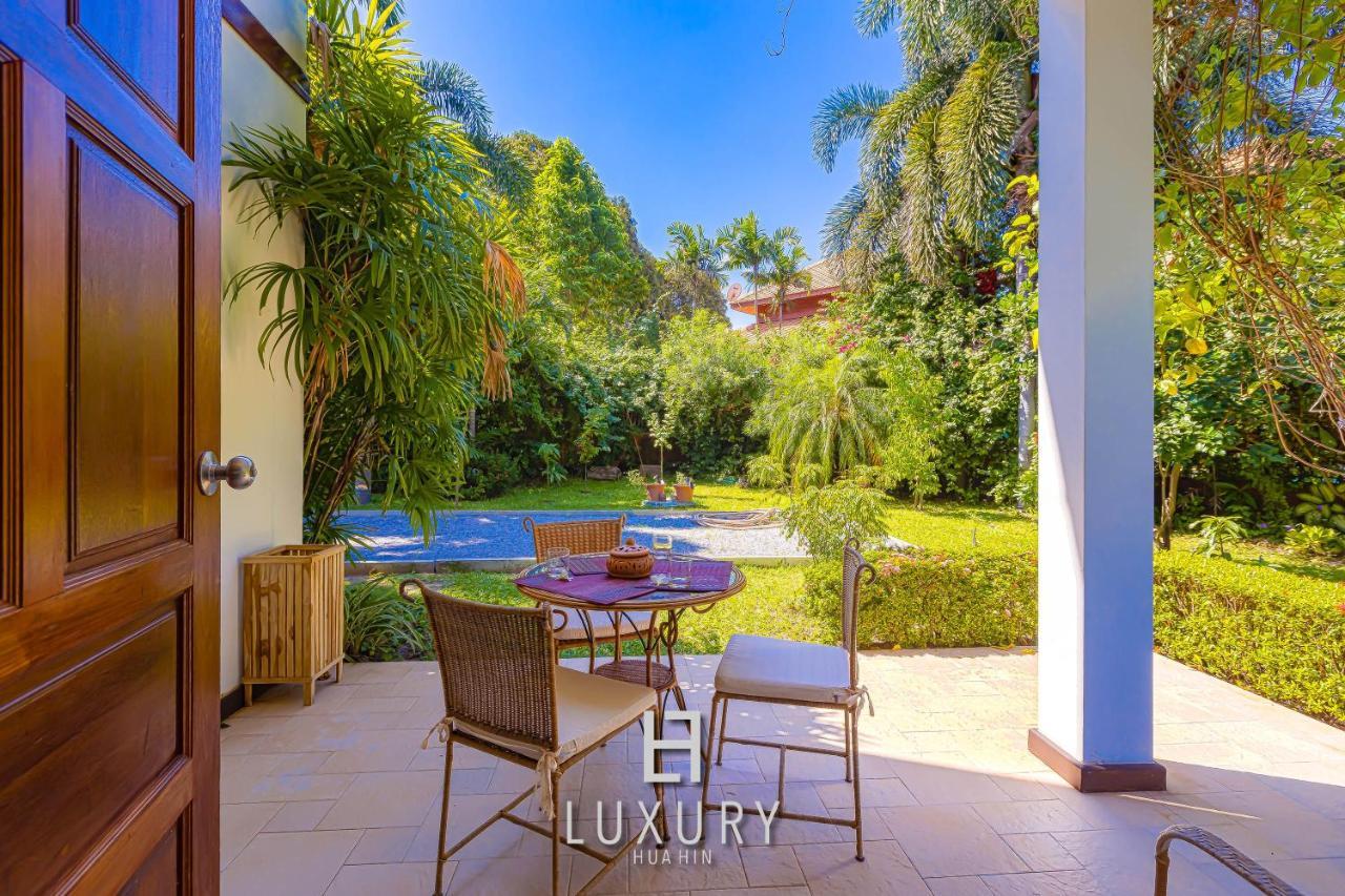 5 Bedroom Bali Style Mansion Wl2 HHQ Exterior photo