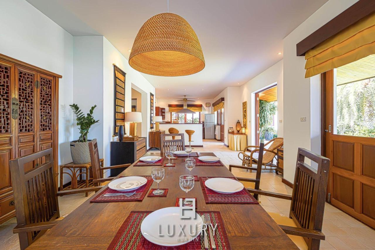 5 Bedroom Bali Style Mansion Wl2 HHQ Exterior photo