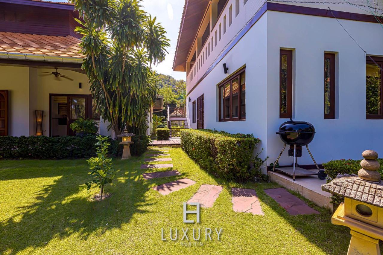 5 Bedroom Bali Style Mansion Wl2 HHQ Exterior photo